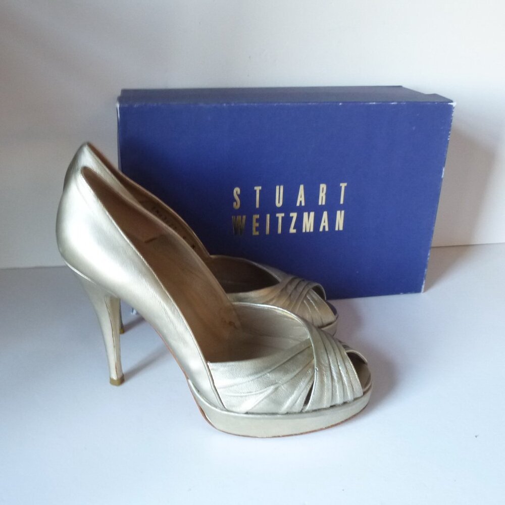 Stuart Weitzman Peep Toe Platform Pumps Leather Gold Size 9